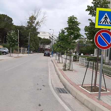 Milka Apartment Golem  Dış mekan fotoğraf
