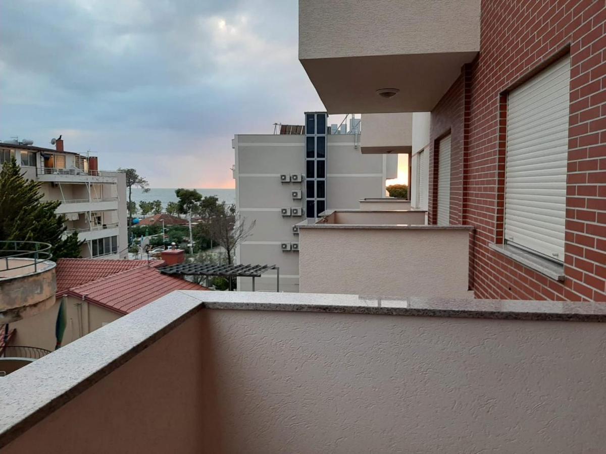 Milka Apartment Golem  Dış mekan fotoğraf