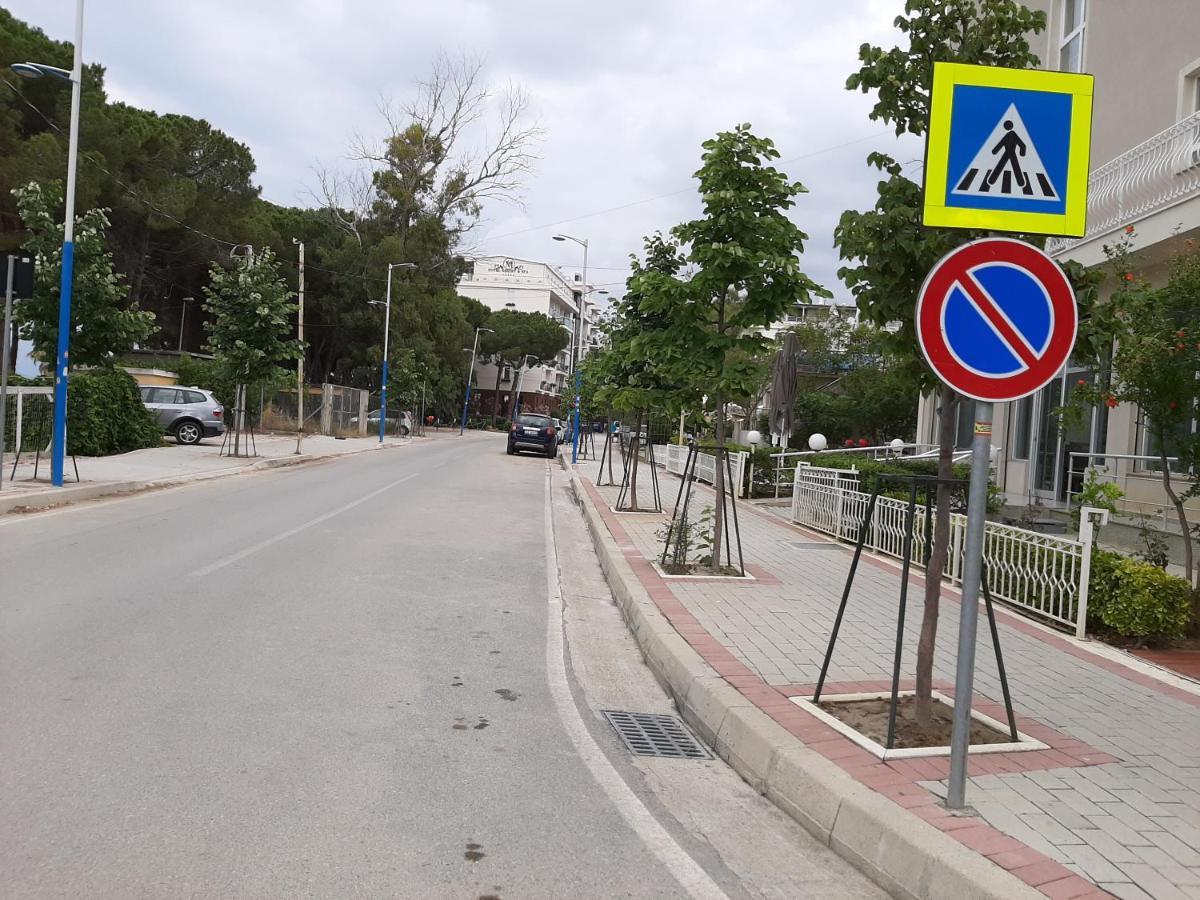 Milka Apartment Golem  Dış mekan fotoğraf