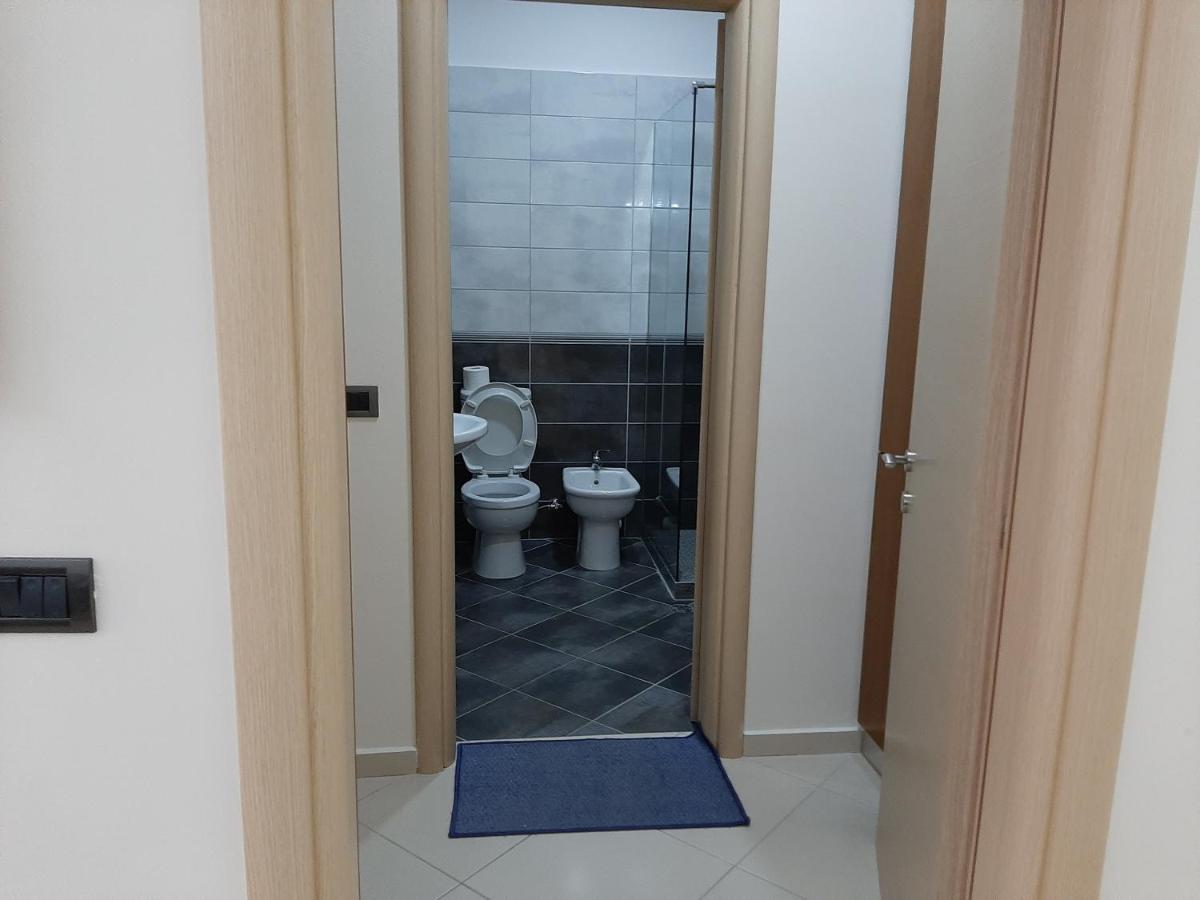 Milka Apartment Golem  Dış mekan fotoğraf