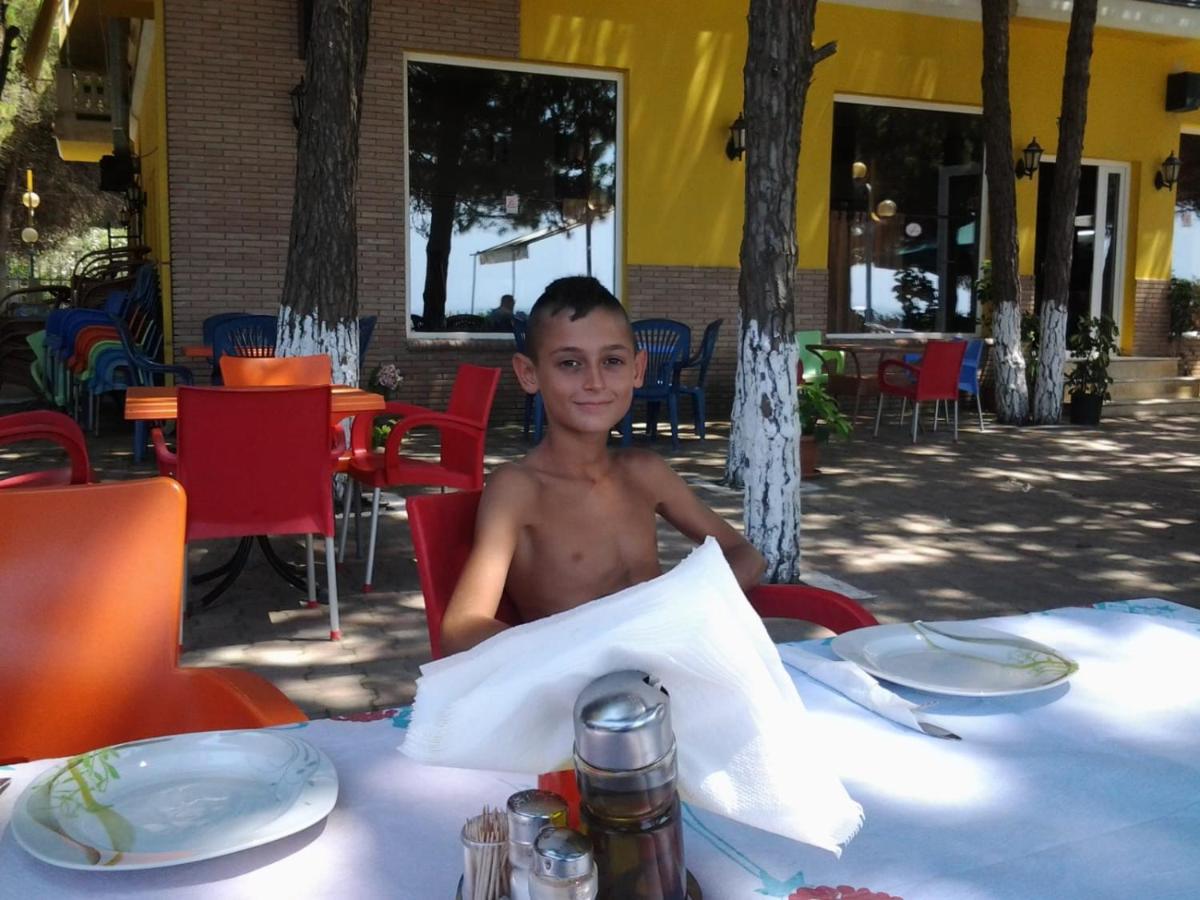 Milka Apartment Golem  Dış mekan fotoğraf